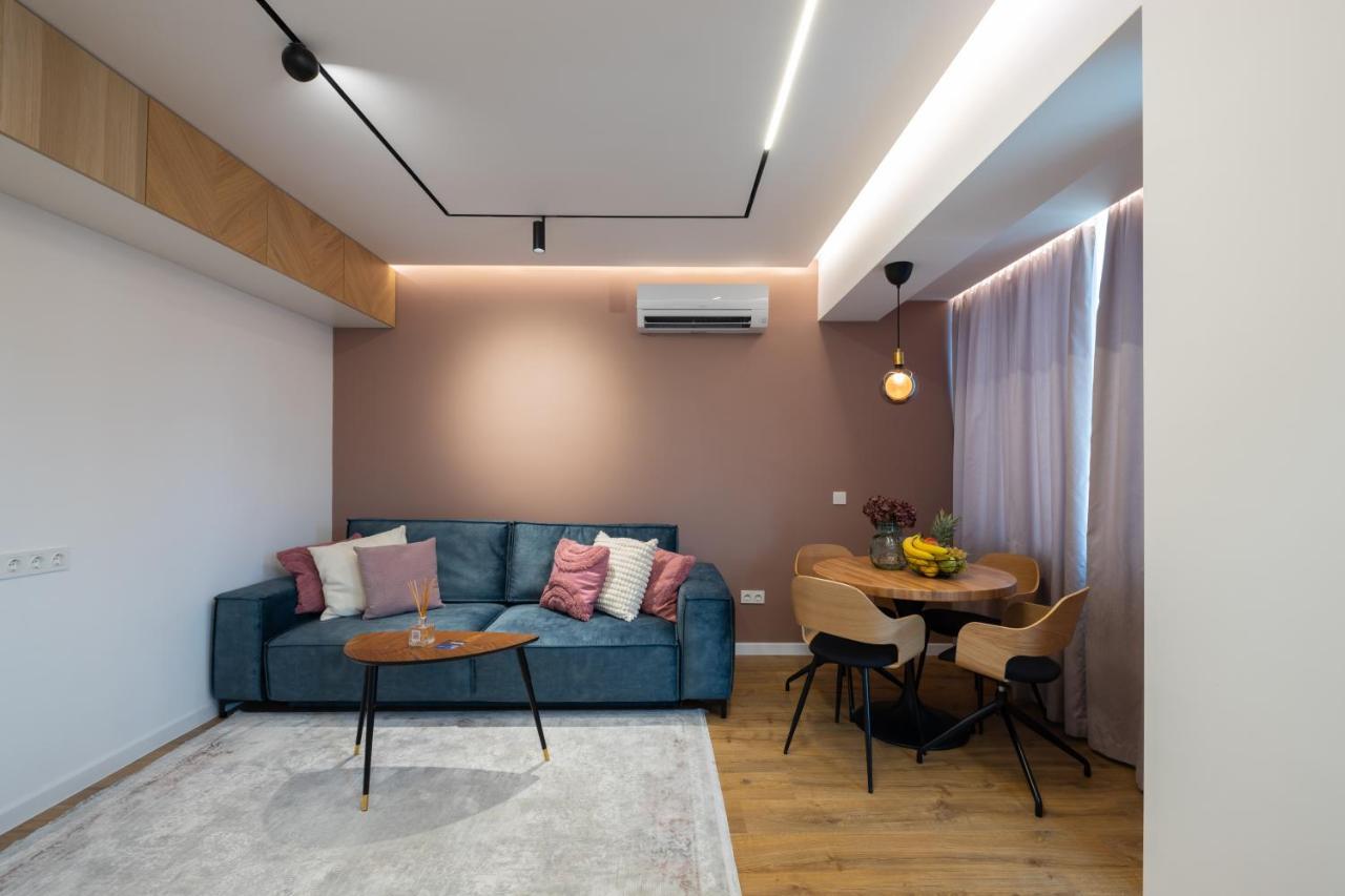 Opal Beachfront Apartment Varna Exterior photo